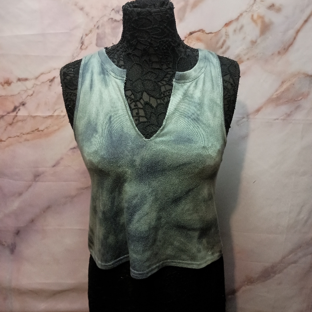 Gilly Hicks Tie Dye Soft Cropped Tank